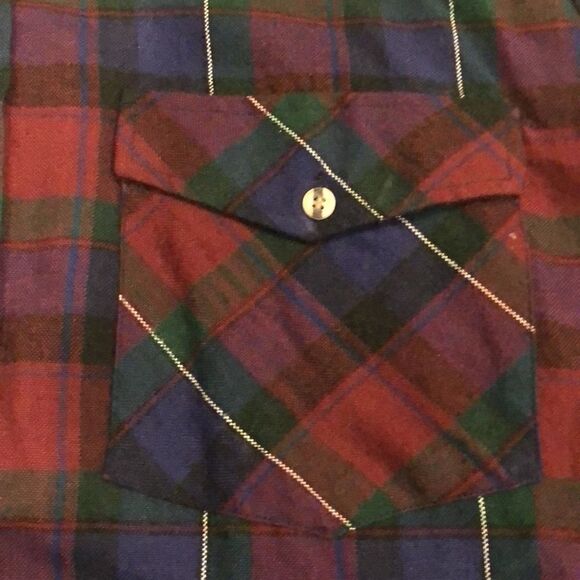 Nwt WinterWeights by Van Heiden plaid button down shirt size medium. - Picture 3 of 4
